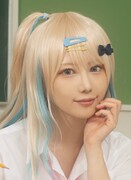 篠崎こころ扮する白河月愛。