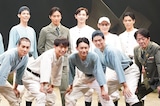 「舞台『野球』飛行機雲のホームラン ~Homerun of Contrail」取材会より。前列左から西銘駿、中村浩大、橋本祥平、財津優太郎、川原和久、後列左から健人、猪野広樹、大隅勇太、大崎捺希、相澤莉多。