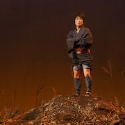 ナイロン100℃が紡ぐ“笑いのための笑い”、30周年記念公演「江戸時代の思い出」開幕