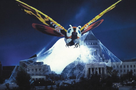 映画「ゴジラVSモスラ」より。(c)1992 TOHO STUDIOS CO., LTD.