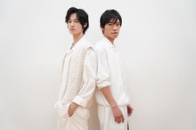 左から窪塚愛流、篠原悠伸。