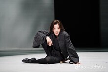 PARCO PRODUCE 2024 舞台「オーランド」より、宮沢りえ演じる青年貴族オーランド。