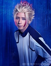 松田岳扮する士道龍聖。