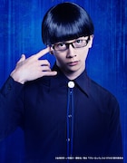 横井翔二郎扮する絵心甚八。