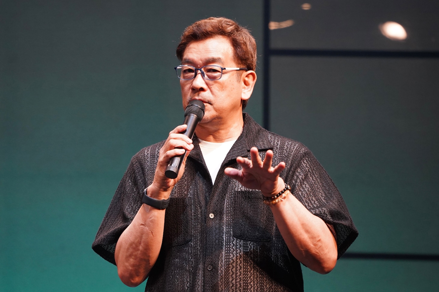 中江功