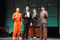紀伊國屋ホール 60周年記念公演「熱海連続殺人事件」より「熱海殺人事件 Standard」舞台あいさつの様子。左から高橋龍輝、荒井敦史、新内眞衣、富永勇也。