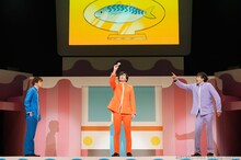 「ミュージカル『青春-AOHARU-鉄道』6～ハッピーレール大作戦～」より。