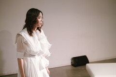 笠松遥未と鳩川七海が交互出演、坂本企画「天の光とすべての私」幕開け