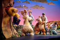 新作ミュージカル「ディズニー くまのプーさん」より。(c)DISNEY（撮影：鈴木健太）