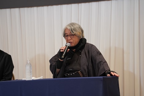 「八月納涼歌舞伎」第三部「『狐花』葉不見冥府路行」取材会より、京極夏彦。