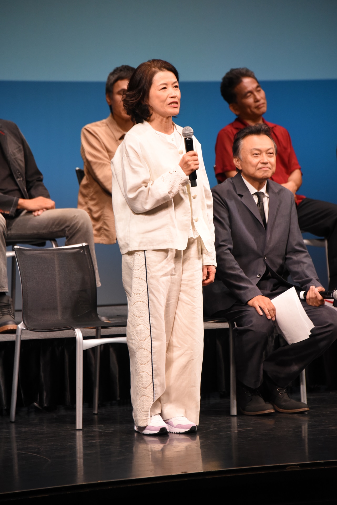 宮地雅子