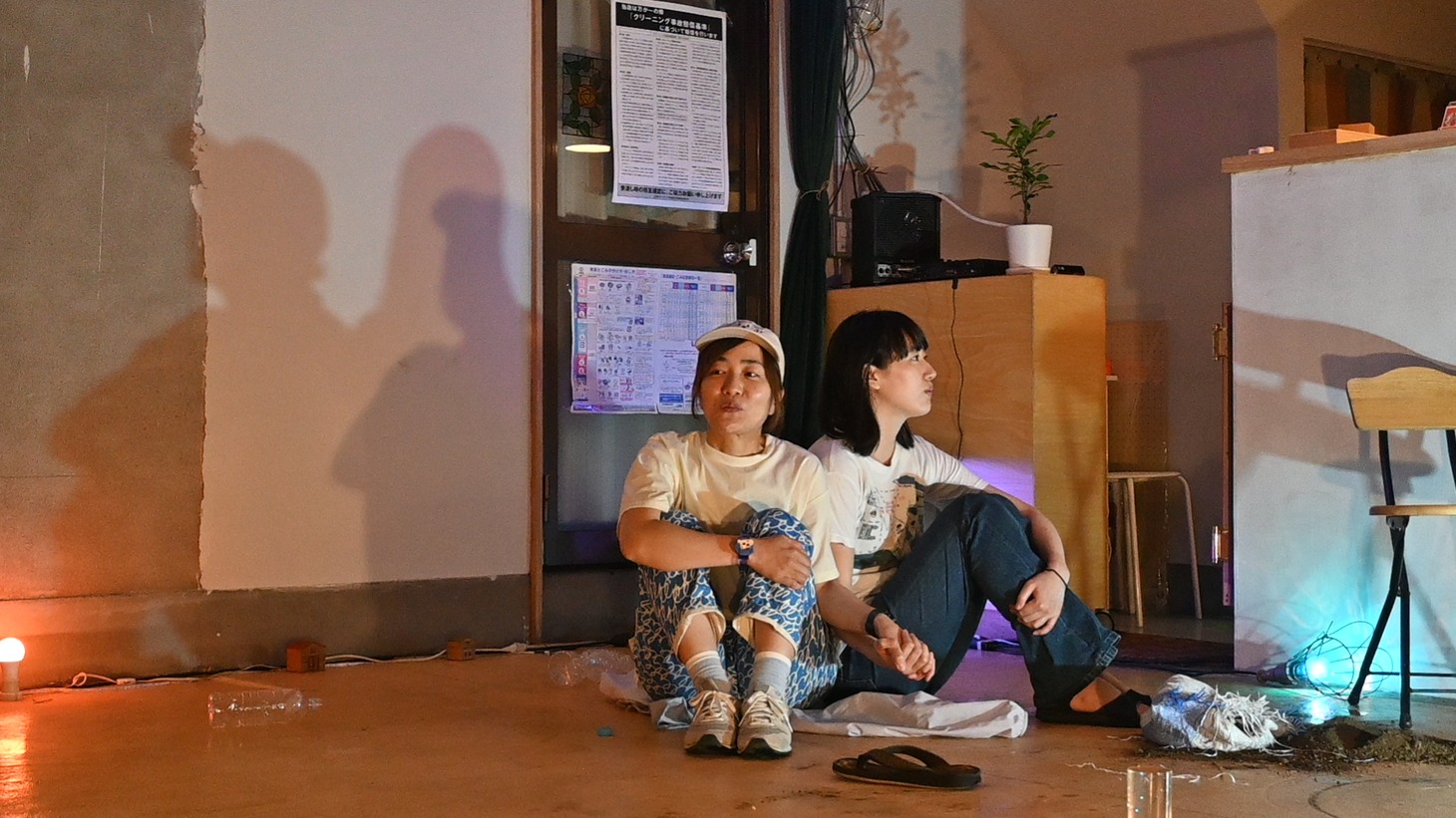 バストリオ「新しい野良犬 / ニューストリートドッグ」より。（撮影：小池舞）