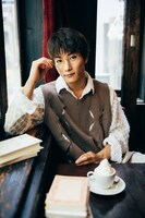 「里中将道2nd写真集 UKA」より。