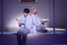 「コブクロ JUKE BOX reading musical “FAMILY”」より。（撮影：S-SIZE）