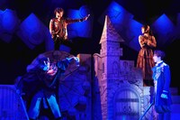 30-DELUX collaborate with UNiFY「SHAKES2024～それは夢、だが人生という永劫の物語」アンコール公演より。