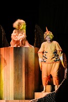 シアター・デビュー・プログラム「木のこと The TREE」より。(c)飯田耕治