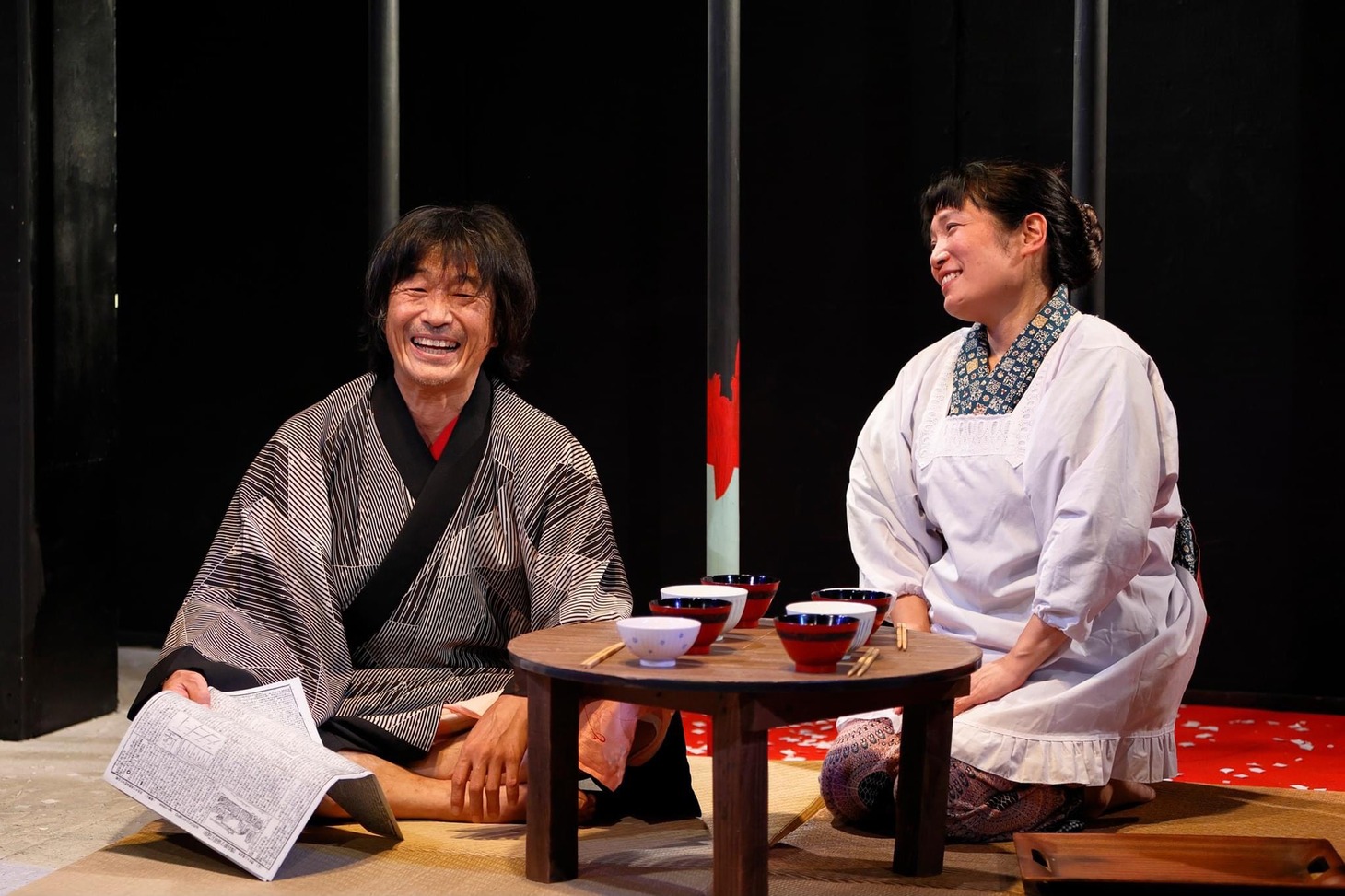 流山児★事務所 2024年夏公演「叛乱のオペラ ～喜劇阿部定1936～」より。（撮影：横田敦史）
