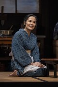 井上ひさし生誕90年第2弾 こまつ座 第150回公演「母と暮せば」より。(撮影:福岡諒祠)
