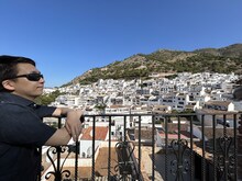 中村米吉、inヨーロッパ！ 雲ひとつない青い空、美しい街々、そしてカワイイ米吉。