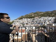 中村米吉、inヨーロッパ! 雲ひとつない青い空、美しい街々、そしてカワイイ米吉。