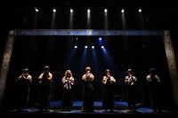 劇団番町ボーイズ☆結成10周年記念公演「蚕は桑の夢を見る」より。