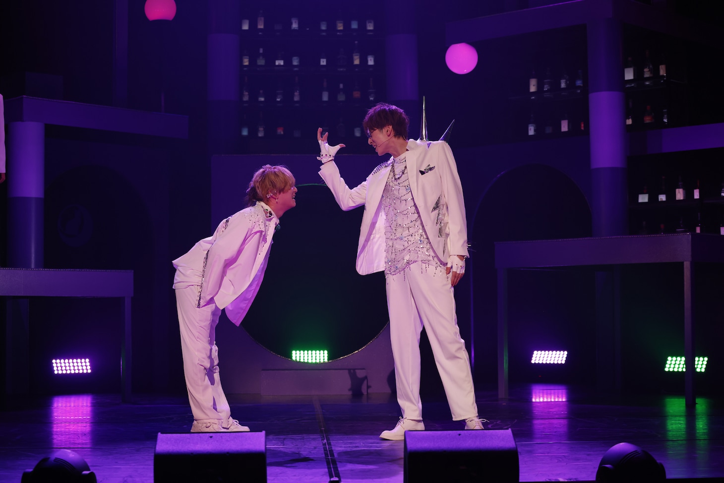 Stray Cityシリーズ「Club ドーシャ」より。（撮影：小境勝巳、佐藤薫）(c) Stray Cityシリーズ「Club ドーシャ」製作委員会