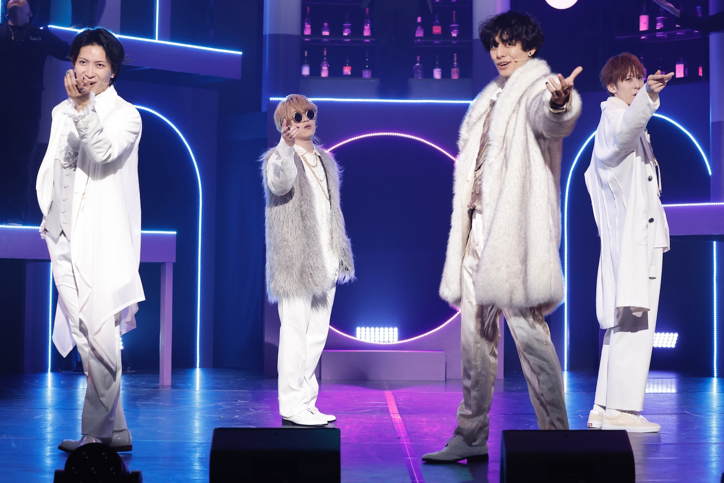 Stray Cityシリーズ「Club ドーシャ」より。（撮影：小境勝巳、佐藤薫）(c) Stray Cityシリーズ「Club ドーシャ」製作委員会