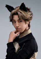 田中幸真扮するジョン。