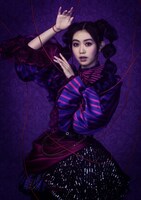 川崎愛香里扮するフランチェスカ・フラ。