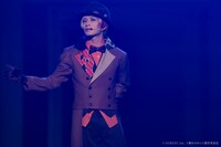 舞台「夢職人と忘れじの黒い妖精」より。