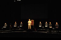 劇団青年座第257回公演 伝承～朗読劇二題「RAA-進駐軍特殊慰安所-」より。（撮影：坂本正郁）