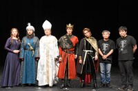 PARCO PRODUCE 2024「破門フェデリコ～くたばれ！十字軍～」初日前会見の様子。