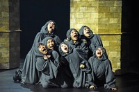 PARCO PRODUCE 2024「破門フェデリコ～くたばれ！十字軍～」フォトコールの様子。