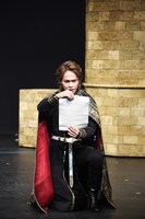 PARCO PRODUCE 2024「破門フェデリコ～くたばれ！十字軍～」フォトコールの様子。