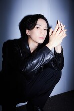 「吉高志音2025カレンダーブック」（東京ニュース通信社）より。