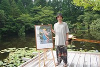 「Kobe Rokko Meets Art × Artist in Residence KOBE ー山頂でのオープニングパフォーマンスー《秘儀 ー GOLD SHOWER》」が上演される兵庫・新池（トレイルエリア）にて、森山未來。