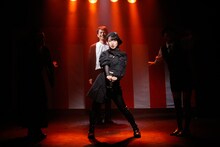 柿喰う客 FULL CONTACT「愉快犯」より。（撮影：サギサカユウマ）