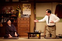 夫婦印プロデュース「満月～平成親馬鹿物語～」の過去公演より。