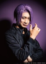 馬場良馬扮するシュピッツ・ファイア。