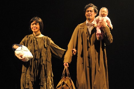 日本の演劇人を育てるプロジェクト 文化庁海外研修の成果公演「妻の感覚」より。（撮影：坂本正郁）