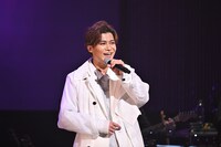 「Musical Stage 24 - Songs&Dance&The history of Pops」より。