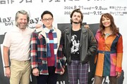 左からトレイ・エレット、山本耕史、アレックス・ボニエロ、Crystal Kay。