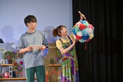 ロロ新作公演「劇と短歌『飽きてから』」より。（撮影：阿部章仁）
