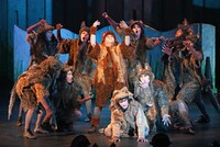 「日生劇場ファミリーフェスティヴァル 2024 音楽劇『あらしのよるに』」ゲネプロより。