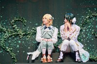 「劇団『ドラマティカ』ACT4 / 魔女とお菓子の家」より。