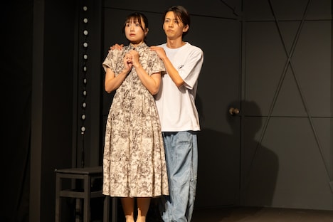 パフォーマンスユニットTWT「セント・メグル・タイム～ぼくらの時空転々記～」より。