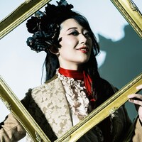 深海洋燈メンバーの武田治香。