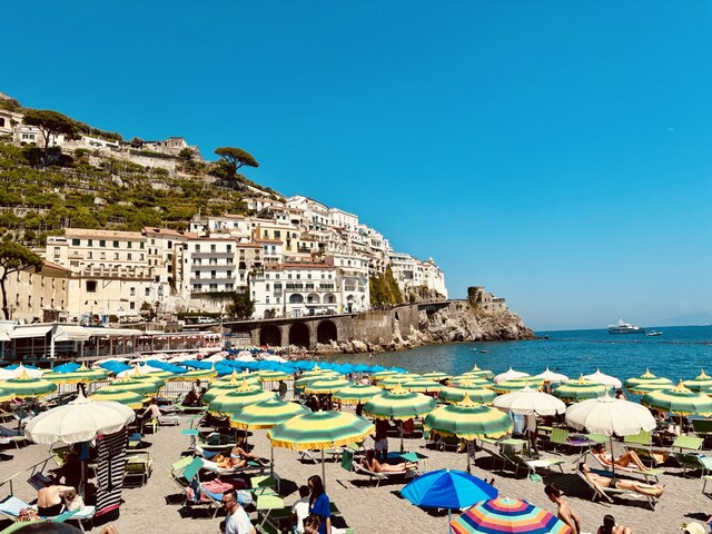 THE・夏のイタリア！夏を満喫している人々の姿もカワイイ。