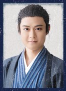 石田直也扮する入江九一。