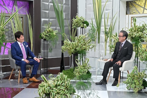 左から林修、三谷幸喜。（写真提供：MBS）